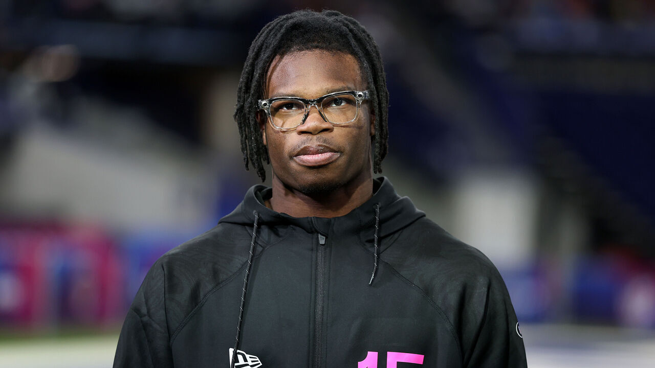 INDIANAPOLIS, INDIANA - FEBRUARY 28: Travis Hunter DB15 of Colorado looks on during the NFL Scouting Combine at Lucas Oil Stadium on February 28, 2025 in Indianapolis, Indiana.