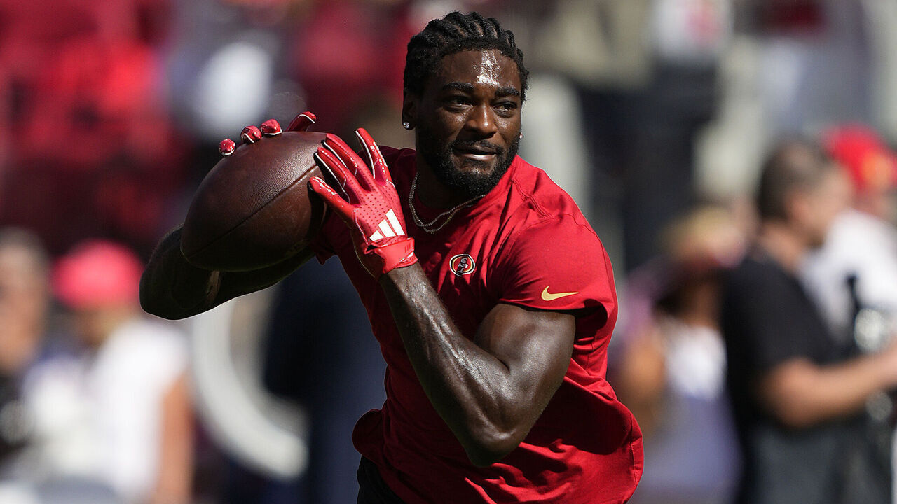 SANTA CLARA, CALIFORNIA - OCTOBER 20: Brandon Aiyuk #11 of the San Francisco 49ers warms up prior to a game against the Kansas City Chiefs at Levi's Stadium on October 20, 2024 in Santa Clara, California.