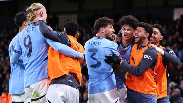 MANCHESTER, ENGLAND - MARCH 1: Nico O'Reilly of Manchester City celebrates after scoring a goal to make it 2-1 during the Emirates FA Cup Fifth Round match between Manchester City and Plymouth Argyle at Etihad Stadium on March 1, 2025 in Manchester, England.