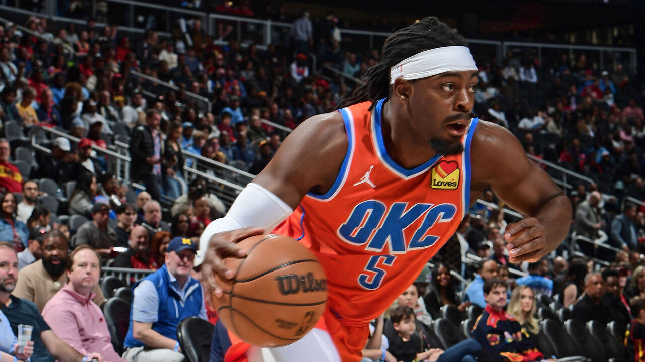ATLANTA, GA - FEBRUARY 28: Luguentz Dort #5 of the Oklahoma City Thunder handles the ball during the game against the Atlanta Hawks on February 28, 2025 at State Farm Arena in Atlanta, Georgia. NOTE TO USER: User expressly acknowledges and agrees that, by downloading and/or using this Photograph, user is consenting to the terms and conditions of the Getty Images License Agreement. Mandatory Copyright Notice: Copyright 2025 NBAE