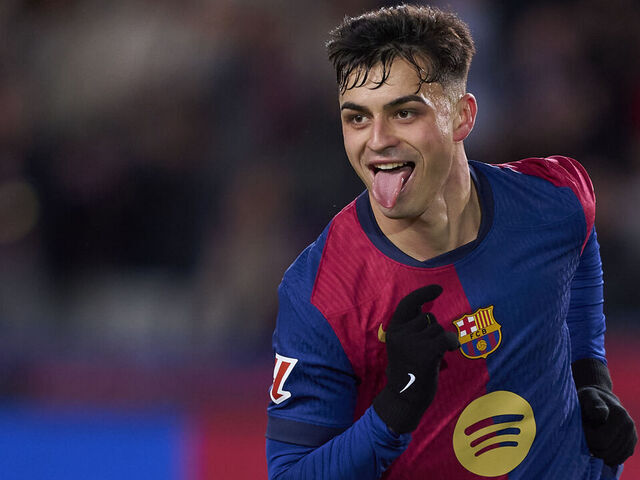 Exquisite Pedri at peak of powers as Barca visit Benfica | theScore.com