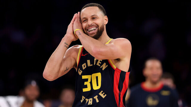 NEW YORK, NEW YORK - MARCH 04: Stephen Curry #30 of the Golden State Warriors celebrates after a three point shot in the fourth quarter against the New York Knicks at Madison Square Garden on March 04, 2025 in New York City. The Golden State Warriors defeated the New York Knicks 114-102.