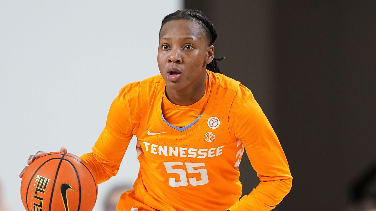 LEXINGTON, KENTUCKY - FEBRUARY 27: Talaysia Cooper #55 of the Tennessee Lady Vols dribbles the ball in the second quarter against the Kentucky Wildcats at Memorial Coliseum on February 27, 2025 in Lexington, Kentucky.