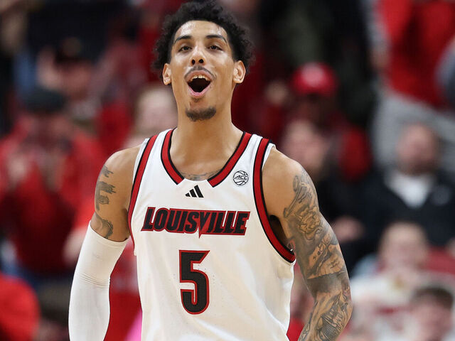 LOUISVILLE, KENTUCKY - MARCH 05: Terrence Edwards Jr #5 of the Louisville Cardinals celebrates in the game against the California Golden Bears at KFC YUM! Center on March 05, 2025 in Louisville, Kentucky.