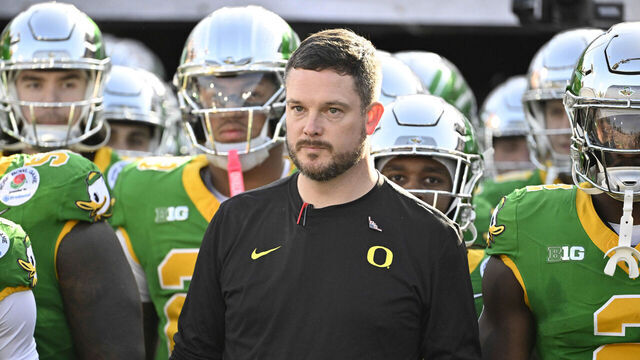 Pasadena, CA - January 01: Head Coach Dan Lanning of the Oregon Ducks enters the field prior to the 111th Rose Bowl CFP quarterfinal playoff football game between the Oregon Ducks and the Ohio State Buckeyes in Pasadena on Wednesday, January 1, 2025.