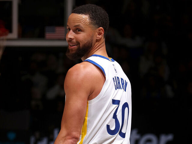 BROOKLYN, NY - MARCH 6: Stephen Curry #30 of the Golden State Warriors smiles during the game against the Brooklyn Nets on March 6, 2025 at Barclays Center in Brooklyn, New York. Mandatory Copyright Notice: Copyright 2025 NBAE