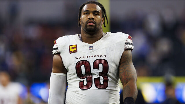 INGLEWOOD, CALIFORNIA - DECEMBER 17: Jonathan Allen #93 of the Washington Commanders walks off the field during a game against the Los Angeles Rams at SoFi Stadium on December 17, 2023 in Inglewood, California.