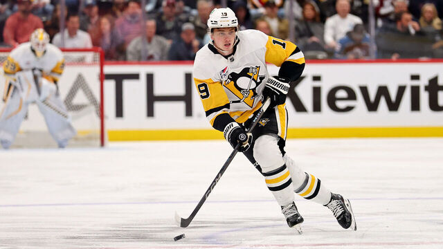 DENVER, COLORADO - MARCH 4: Cody Glass #19 of the Pittsburgh Penguins skates down ice against the Colorado Avalanche at Ball Arena on March 4, 2025 in Denver, Colorado.