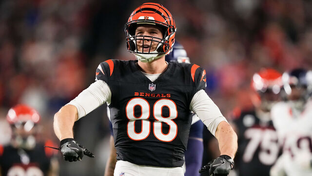 CINCINNATI, OHIO - DECEMBER 28: Mike Gesicki #88 of the Cincinnati Bengals celebrates in the third quarter against the Denver Broncos at Paycor Stadium on December 28, 2024 in Cincinnati, Ohio.