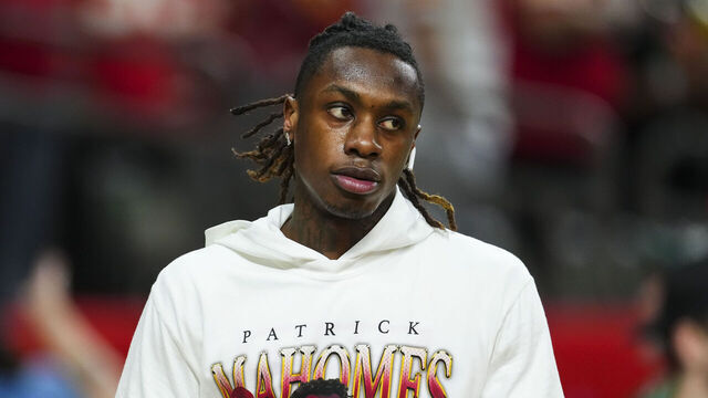NEW ORLEANS, LA - FEBRUARY 09: Xavier Worthy #1 of the Kansas City Chiefs warms up prior to the NFL Super Bowl 59 football game against the Philadelphia Eagles at Caesars Superdome on February 9, 2025 in New Orleans, Louisiana.