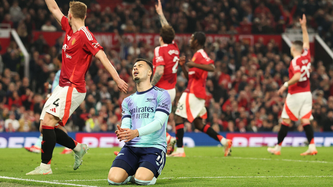 MANCHESTER, ENGLAND - MARCH 09: Gabriel Martinelli of Arsenal reacts after a missed chance during the Premier League match between Manchester United FC and Arsenal FC at Old Trafford on March 09, 2025 in Manchester, England.