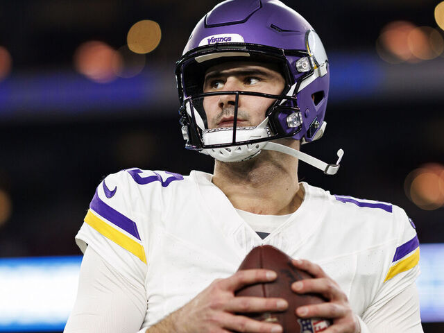GLENDALE, ARIZONA - JANUARY 13: Quarterback Daniel Jones #13 of the Minnesota Vikings warms up prior to an NFC Wild Card game against the Los Angeles Rams, at State Farm Stadium on January 13, 2025 in Glendale, Arizona.