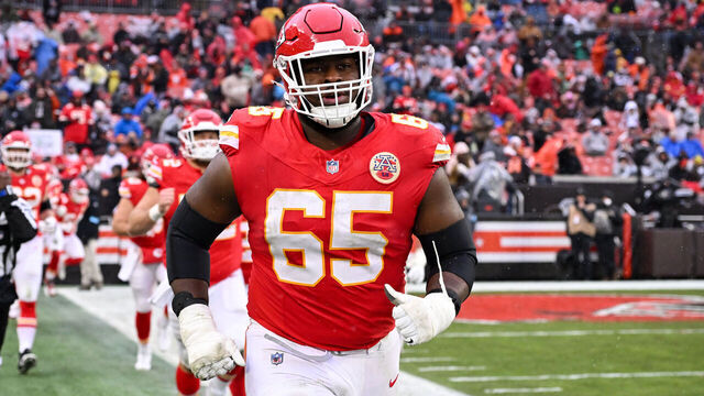 CLEVELAND, OHIO - DECEMBER 15: Trey Smith #65 of the Kansas City Chiefs runs onto the field at halftime against the Cleveland Browns at Huntington Bank Field on December 15, 2024 in Cleveland, Ohio.