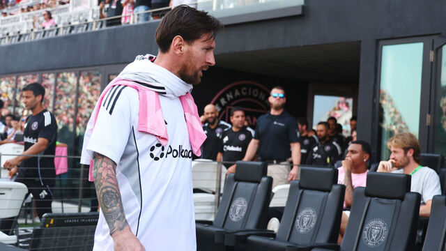 FORT LAUDERDALE, FLORIDA - MARCH 09: Lionel Messi #10 of Inter Miami CF looks on prior to the MLS match between Inter Miami CF and Charlotte FC at Chase Stadium on March 09, 2025 in Fort Lauderdale, Florida.