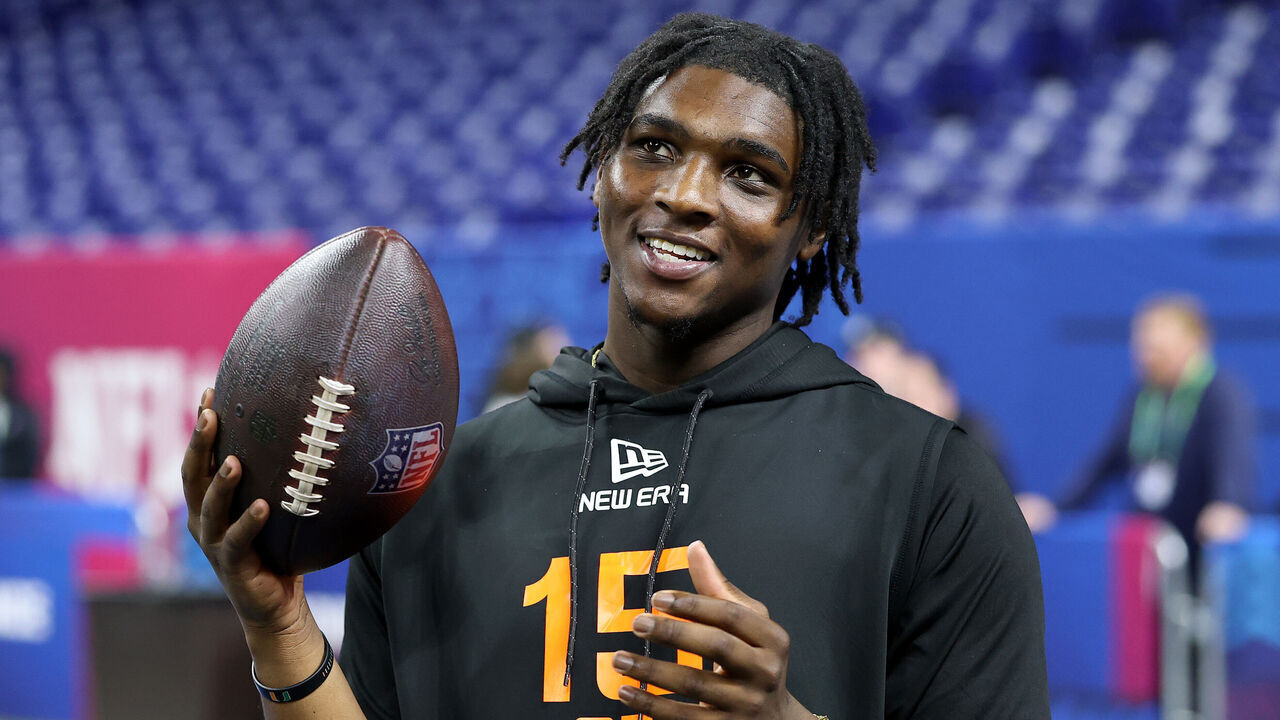 INDIANAPOLIS, INDIANA - MARCH 01: Cameron Ward #QB15 of Miami-FL looks o during the NFL Scouting Combine at Lucas Oil Stadium on March 01, 2025 in Indianapolis, Indiana.