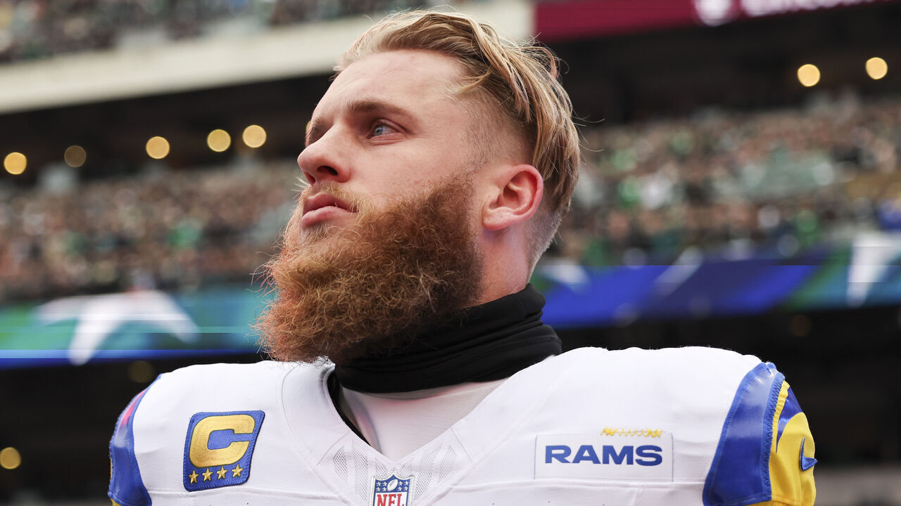 PHILADELPHIA, PENNSYLVANIA - JANUARY 19: Cooper Kupp #10 of the Los Angeles Rams stands for the national anthem prior to the NFC Divisional playoff game against the Philadelphia Eagles at Lincoln Financial Field on January 19, 2025 in Philadelphia, Pennsylvania. The Eagles defeated the Rams 28-22. (Kara Durrette/Getty Images)