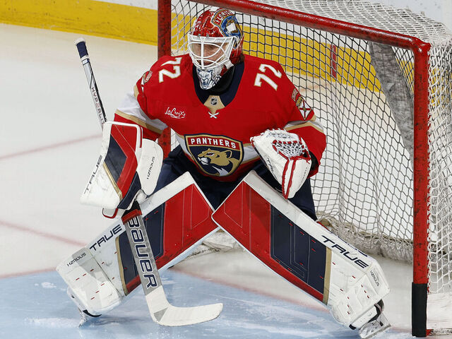 Bobrovsky 10th in all-time wins with victory over Maple Leafs | theScore.com