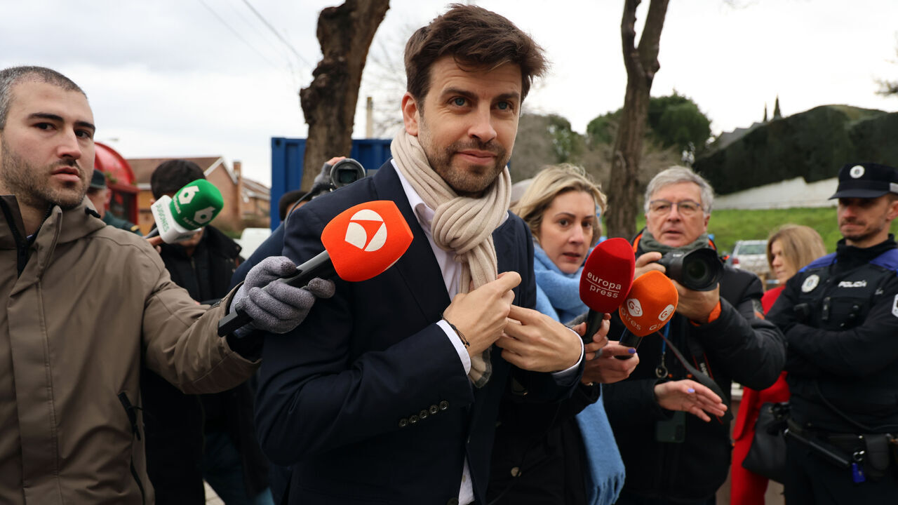 MADRID, SPAIN - MARCH 14: Gerard Pique arrives at the courts of Majadahona to testify as investigated for his mediation in the Super Cup of Spain in Saudi Arabia, on March 14, 2025, in Madrid, Spain. The judge also asks the Saudi Arabian authorities to provide the bank deposits of both Pique and Luis Rubiales.