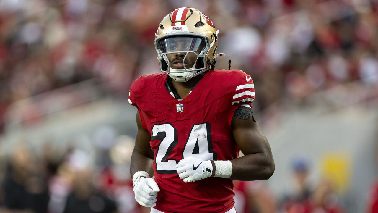 SANTA CLARA, CALIFORNIA - OCTOBER 27: Jordan Mason #24 of the San Francisco runs during an NFL Football game against the Dallas Cowboys at Levi's Stadium on October 27, 2024 in Santa Clara, California.