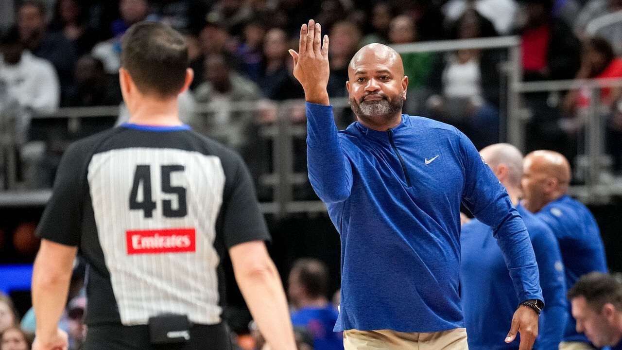 DETROIT, MICHIGAN - MARCH 15: Head coach J.B. Bickerstaff of the Detroit Pistons reacts against referee Brian Forte #45 during the third quarter against the Oklahoma City Thunder at Little Caesars Arena on March 15, 2025 in Detroit, Michigan.
