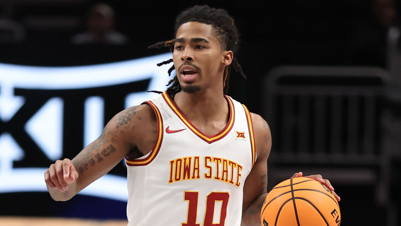 KANSAS CITY, MO - MARCH 12: Iowa State Cyclones guard Keshon Gilbert (10) in the first half of a Big 12 tournament game between the Cincinnati Bearcats and Iowa State Cyclones on March 12, 2025 at T-Mobile Center in Kansas City, MO.