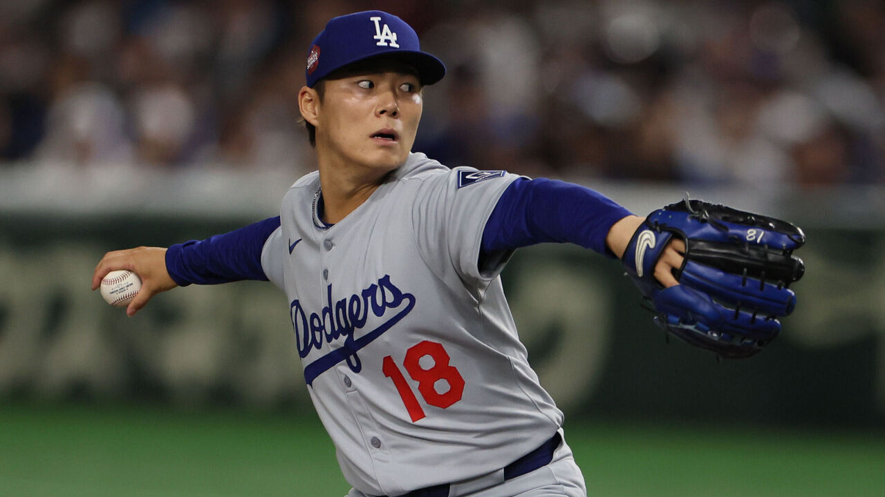 Tokyo, Japan, Tuesday, March 18, 2025 - Los Angeles Dodgers pitcher Yoshinobu Yamamoto (18) pitches a scoreless first inning against the Chicago Cubs play the first game of the season at the MLB Tokyo Series 2025, in the Tokyo Dome. (Robert Gauthier/Los Angeles Times via Getty Images)