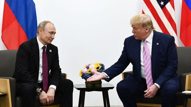 US President Donald Trump (R) attends a meeting with Russia's President Vladimir Putin during the G20 summit in Osaka on June 28, 2019.