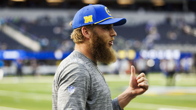 INGLEWOOD, CALIFORNIA - JANUARY 5: Cooper Kupp #10 of the Los Angeles Rams talks before the game against the Seattle Seahawks at SoFi Stadium on January 5, 2025 in Inglewood, California.