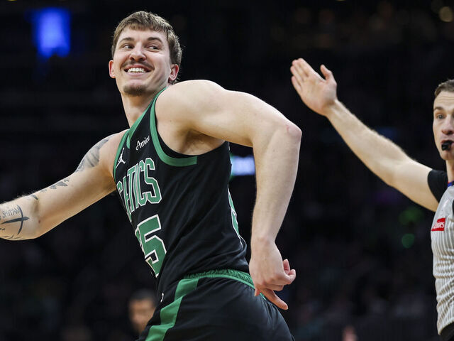Scheierman's career night leads Celtics to 50th win of season | theScore.com