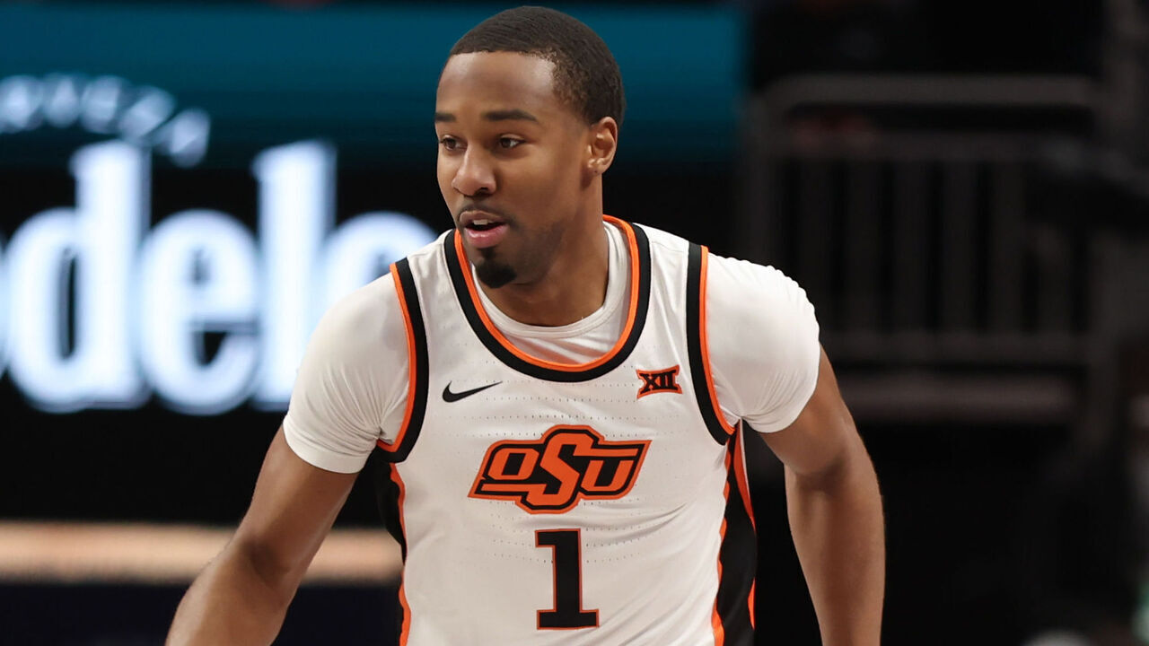 KANSAS CITY, MO - MARCH 11: Oklahoma State Cowboys guard Bryce Thompson (1) with the ball in the first half of a Big 12 tournament game between the Cincinnati Bearcats and Oklahoma State Cowboys on March 11, 2025 at T-Mobile Center in Kansas City, MO.