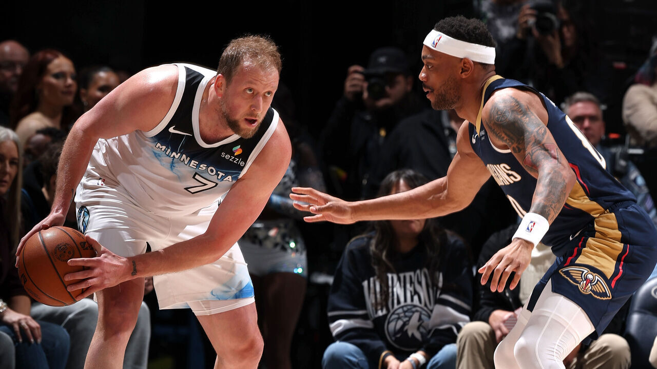 MINNEAPOLIS, MN - MARCH 21: Joe Ingles #7 of the Minnesota Timberwolves looks on during the game against the New Orleans Pelicans on March 21, 2025 at Target Center in Minneapolis, Minnesota. Mandatory Copyright Notice: Copyright 2025 NBAE