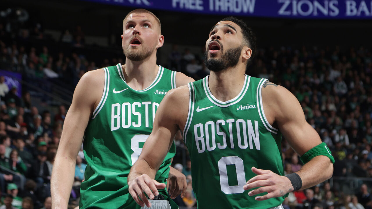 SALT LAKE CITY, UT - MARCH 21: Jayson Tatum #0 of the Boston Celtics waits for a rebound against the Utah Jazz on March 21, 2025 at Delta Center in Salt Lake City, Utah. Mandatory Copyright Notice: Copyright 2025 NBAE