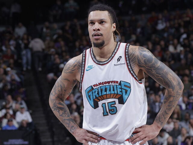 SACRAMENTO, CA - MARCH 17: Brandon Clarke #15 of the Memphis Grizzlies during the game against the Sacramento Kings on March 17, 2025 at Golden 1 Center in Sacramento, California. Mandatory Copyright Notice: Copyright 2025 NBAE