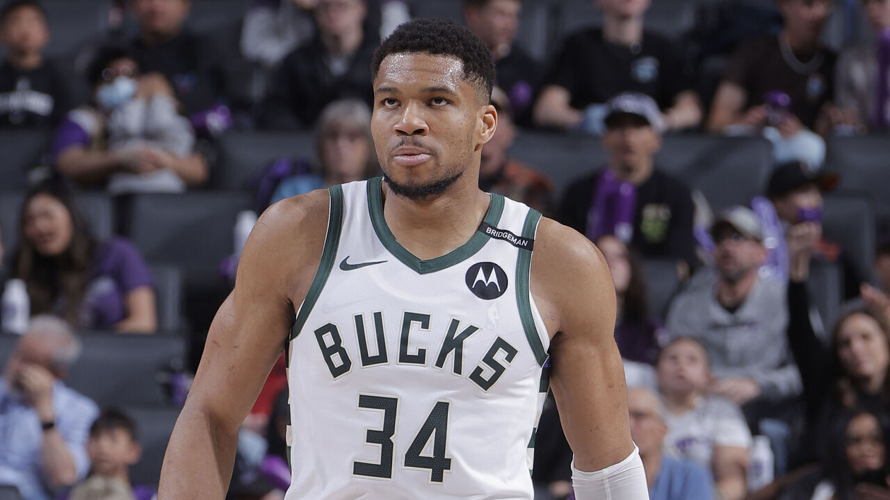 SACRAMENTO, CA - MARCH 22: Giannis Antetokounmpo #34 of the Milwaukee Bucks looks on during the game against the Sacramento Kings on March 22, 2025 at Golden 1 Center in Sacramento, California. Mandatory Copyright Notice: Copyright 2025 NBAE