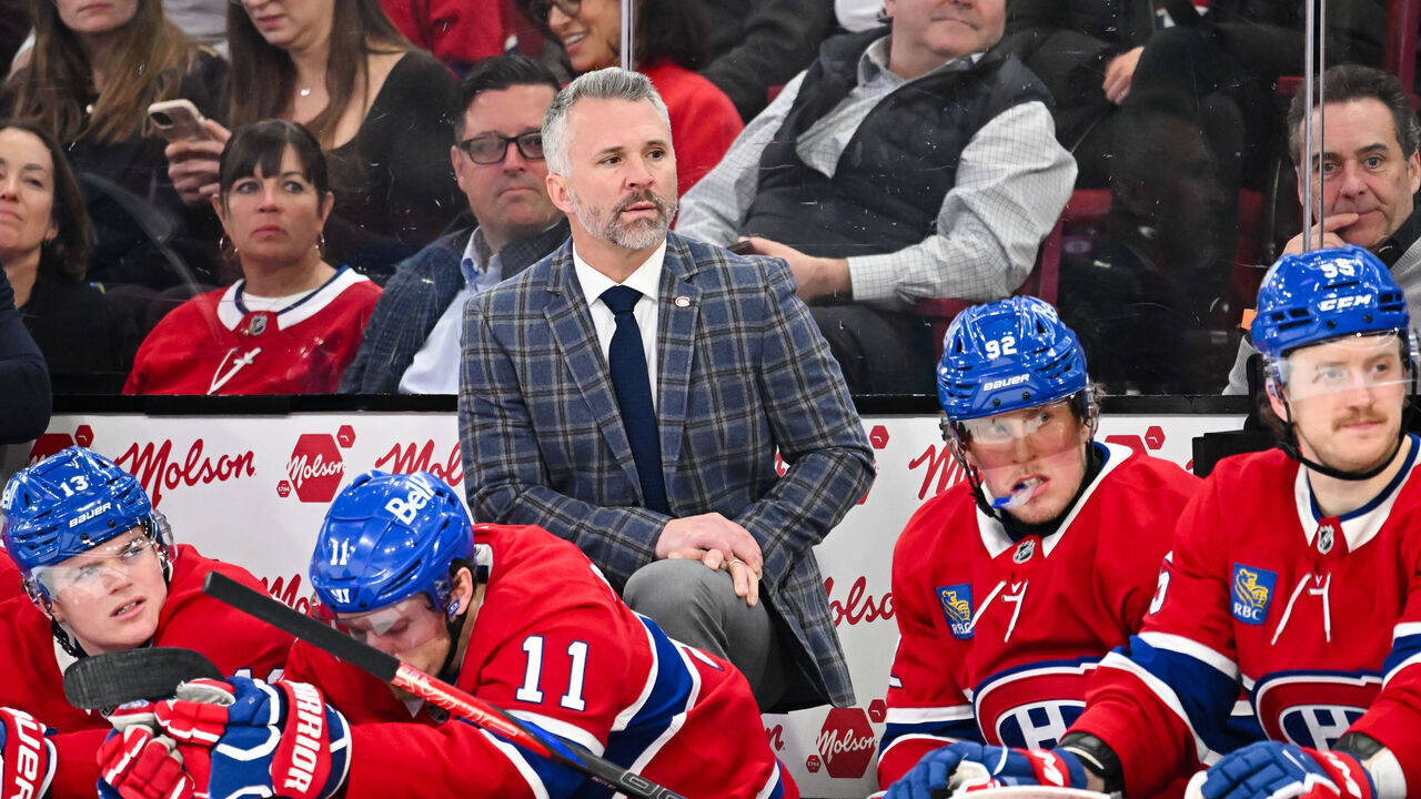 MONTREAL, CANADA - JANUARY 28: Head coach Martin St-Louis of the Montreal Canadiens handles bench duties during the third period against the Winnipeg Jets at the Bell Centre on January 28, 2025 in Montreal, Quebec, Canada. The Winnipeg Jets defeated the Montreal Canadiens 4-1.