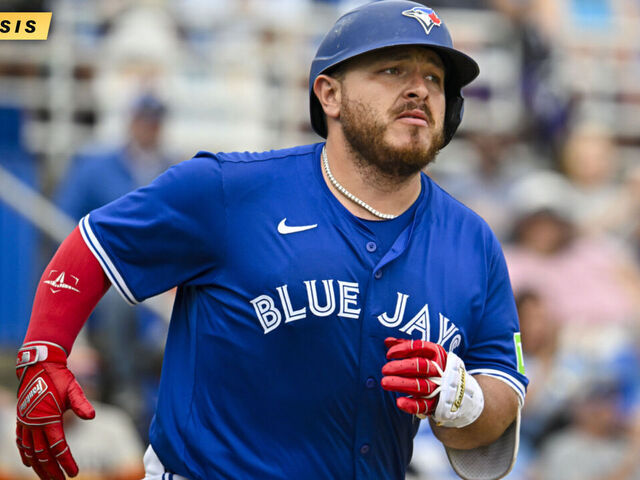 Blue Jays bet on Kirk with 5-year extension