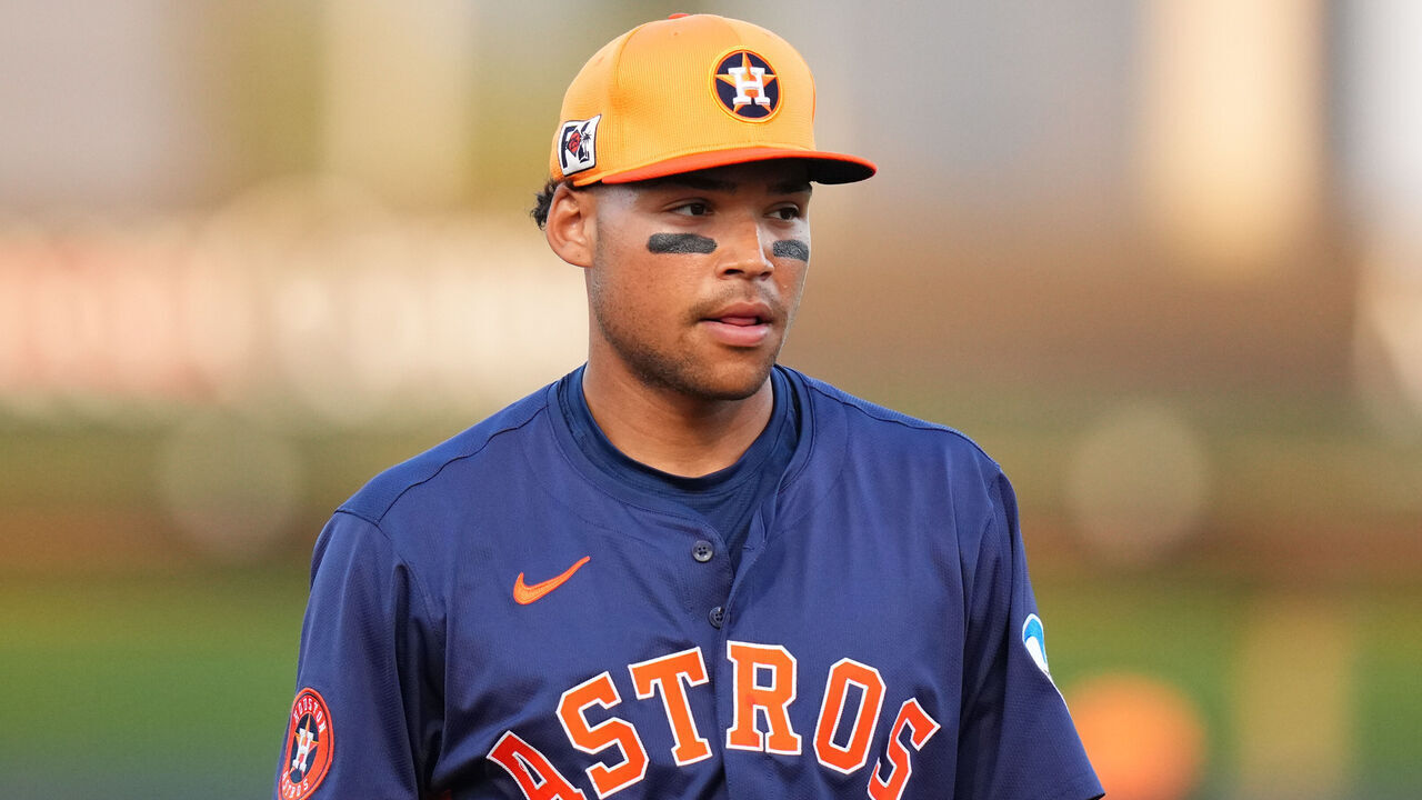 WEST PALM BEACH, FLORIDA - MARCH 08: Cam Smith #90 of the Houston Astros looks on against the New York Yankees during the first inning of a spring training game at CACTI Park of the Palm Beaches on March 08, 2025 in West Palm Beach, Florida.