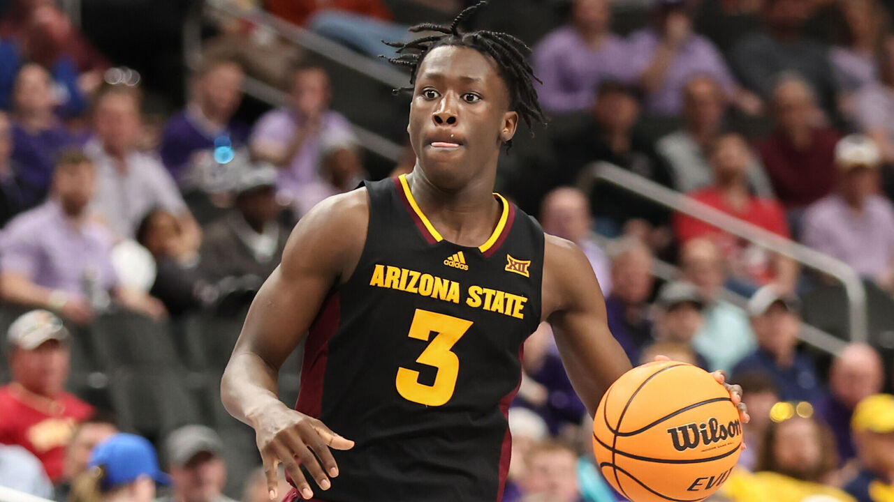 KANSAS CITY, MO - MARCH 11: Arizona State Sun Devils guard Joson Sanon (3) brings the ball up court in the second half of a Big 12 tournament game between the Arizona State Sun Devils and Kansas State Wildcats on March 11, 2025 at T-Mobile Center in Kansas City, MO.