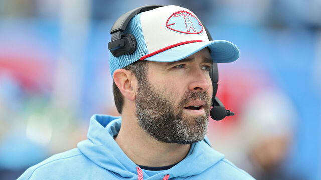 NASHVILLE, TENNESSEE - JANUARY 05: Head coach Brian Callahan of the Tennessee Titans looks on prior to the game against the Houston Texans at Nissan Stadium on January 05, 2025 in Nashville, Tennessee.