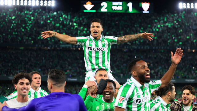 SEVILLE, SPAIN - MARCH 30: Cucho Hernandez of Real Betis celebrates after the team's victory in the LaLiga match between Real Betis Balompie and Sevilla FC at Estadio Benito Villamarin on March 30, 2025 in Seville, Spain.
