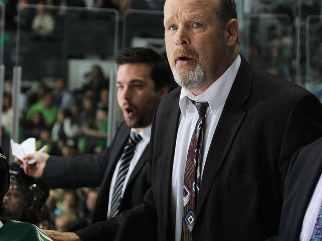 Maple Leafs hire Mark Hunter as director of player personnel