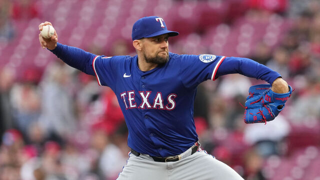 CINCINNATI, OHIO - APRIL 01: Nathan Eovaldi #17 of the Texas Rangers throws a pitch during the third inning of a baseball game against the Cincinnati Reds at Great American Ball Park on April 01, 2025 in Cincinnati, Ohio.