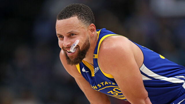 MEMPHIS, TENNESSEE - APRIL 01: Stephen Curry #30 of the Golden State Warriors looks on during the first half against the Memphis Grizzlies at FedExForum on April 01, 2025 in Memphis, Tennessee.