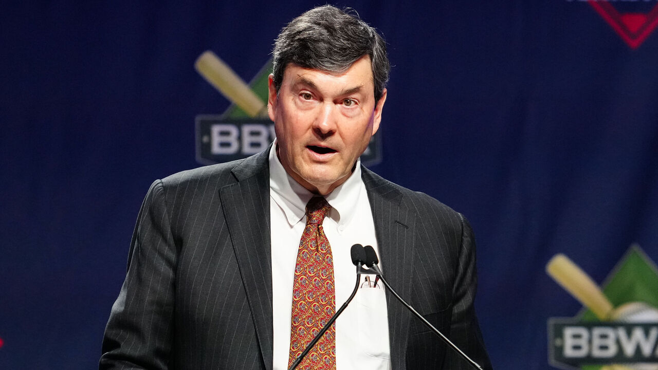 Nutting knows Pirates 'need to win more' amid boos, 'sell the team' chants  | theScore.com