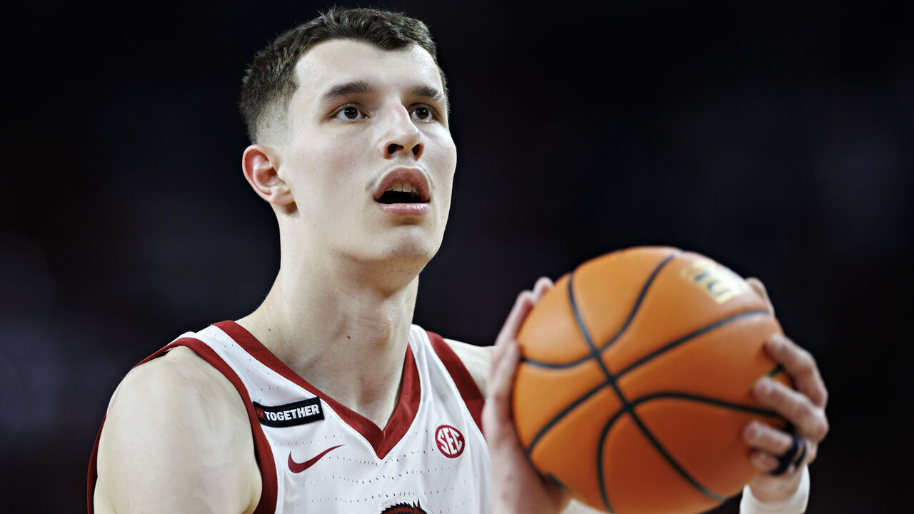FAYETTEVILLE, ARKANSAS - FEBRUARY 22: Zvonimir Ivisic #44 of the Arkansas Razorbacks shoots a free throw during a game against the Missouri Tigers at Bud Walton Arena on February 22, 2025 in Fayetteville, Arkansas. The Razorbacks defeated the Tigers 92-85.