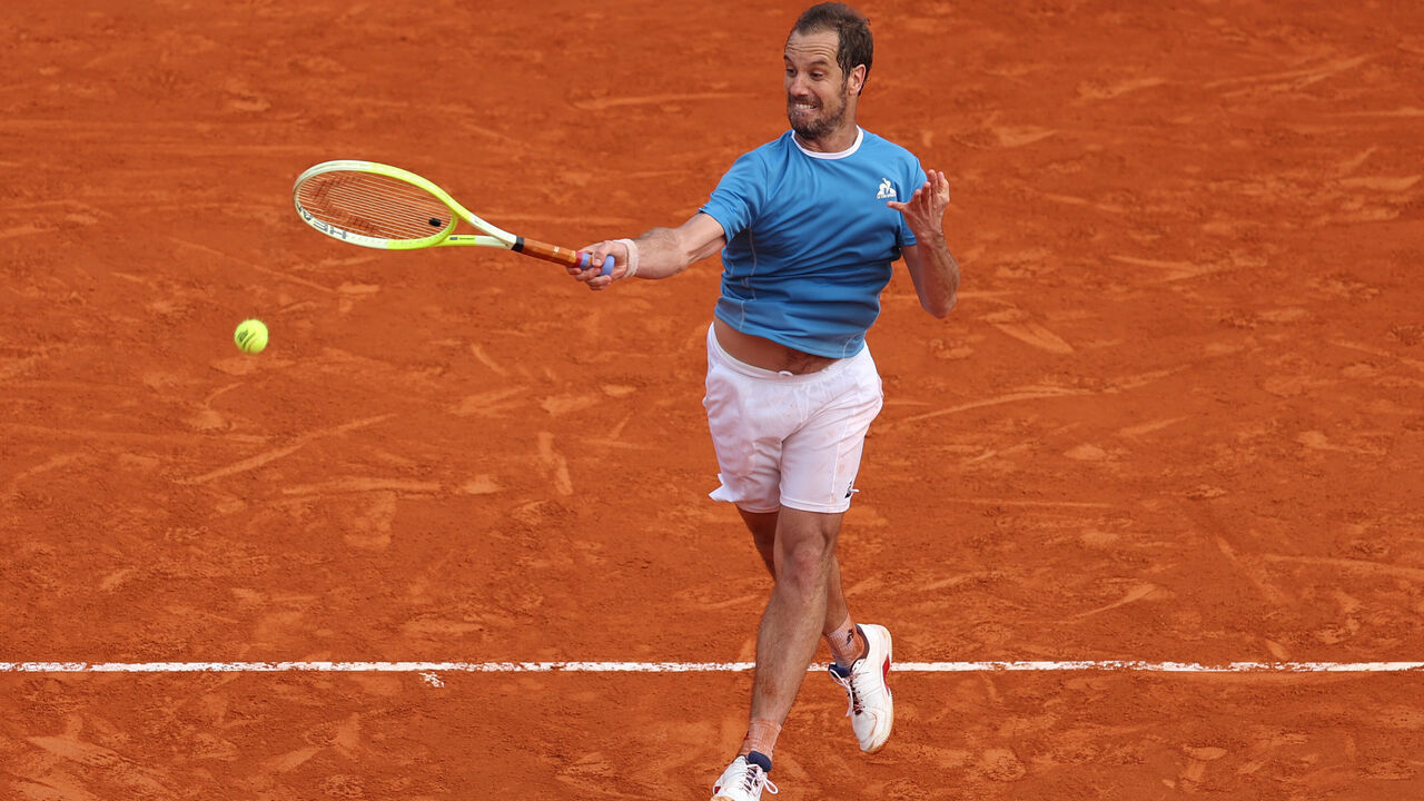 MONTE-CARLO, MONACO - APRIL 06: Richard Gasquet of France plays a forehand against Matteo Arnaldi of Italy in the Men's Singles First Round match during day one of the Rolex Monte-Carlo Masters at Monte-Carlo Country Club on April 06, 2025 in Monte-Carlo, Monaco.