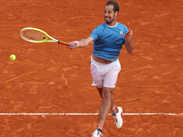 MONTE-CARLO, MONACO - APRIL 06: Richard Gasquet of France plays a forehand against Matteo Arnaldi of Italy in the Men's Singles First Round match during day one of the Rolex Monte-Carlo Masters at Monte-Carlo Country Club on April 06, 2025 in Monte-Carlo, Monaco.