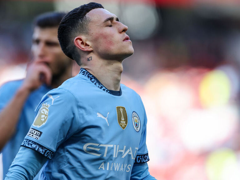 Guardiola: Man Utd fans chanting about Foden's mother 'should be ashamed' Guardiola: Man Utd fans chanting about Foden's mother 'should be ashamed'