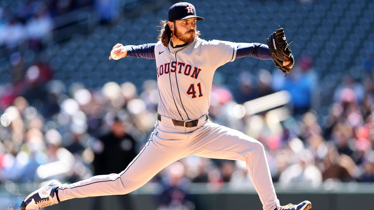 MINNEAPOLIS, MINNESOTA - APRIL 05: Spencer Arrighetti #41 of the Houston Astros delivers a pitch against the Minnesota Twins in the first inning at Target Field on April 05, 2025 in Minneapolis, Minnesota. The Twins defeated the Astros 6-1.