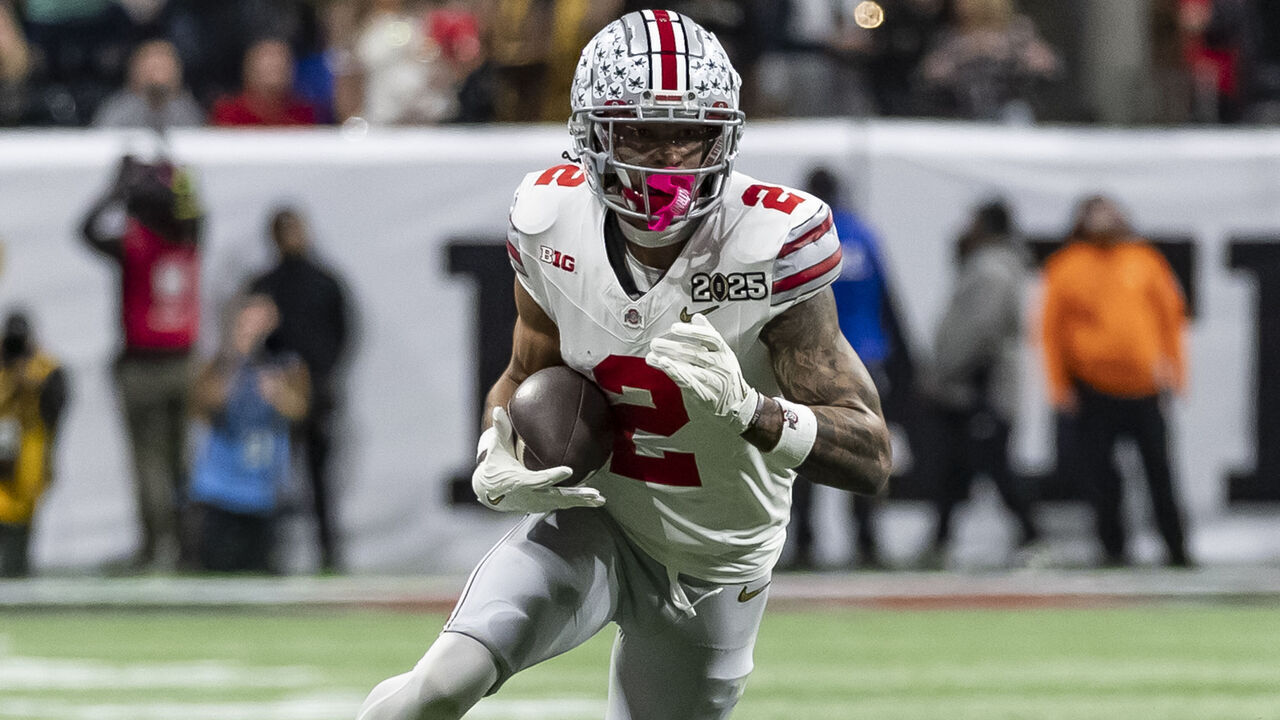 ATLANTA, GEORGIA - JANUARY 20: Emeka Egbuka #2 of the Ohio State Buckeyes runs after a catch during a game between the Ohio State Buckeyes and the Notre Dame Fighting Irish at Mercedes-Benz Stadium on January 20, 2025 in Atlanta, Georgia.